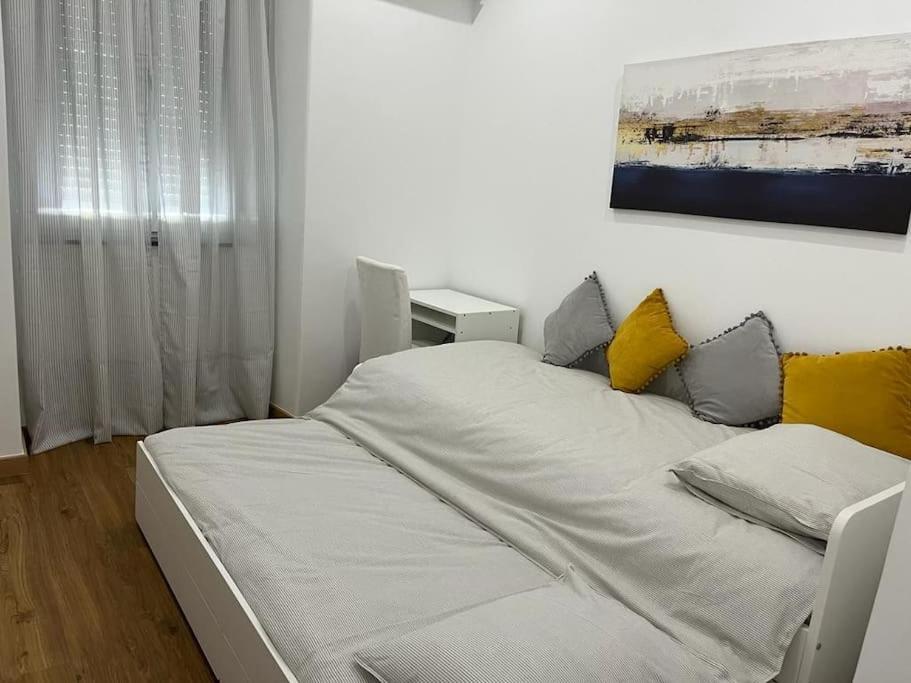Casa Da Praia Da Poca - Apartamento Lirio Estoril Exterior foto